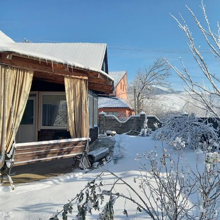Садиба Райський Куточок Siněvir Exteriér fotografie
