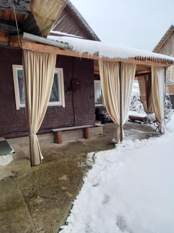 Садиба Райський Куточок Siněvir Exteriér fotografie