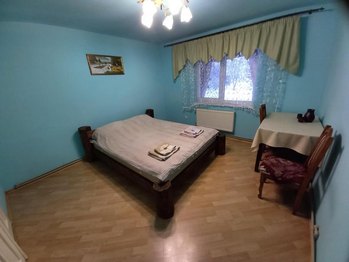 Садиба Райський Куточок Siněvir Exteriér fotografie